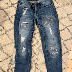 KanCan Distressed Jeans